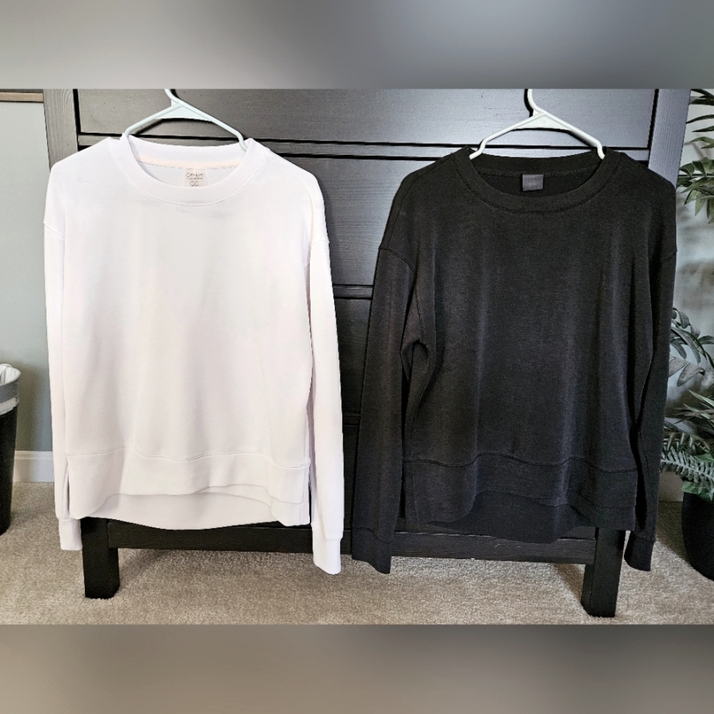Calia Women's black and white long sleeve lightweight pullover - Small